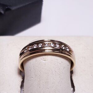 Estate .225ctw Natural Diamond Gnts/Lds 14Kt Yellow Gold dropped edge Band#22624